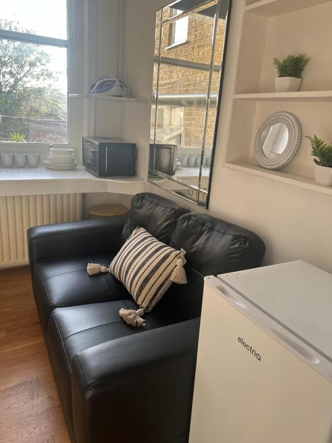 Lovely First Floor Flat-2 런던 외부 사진